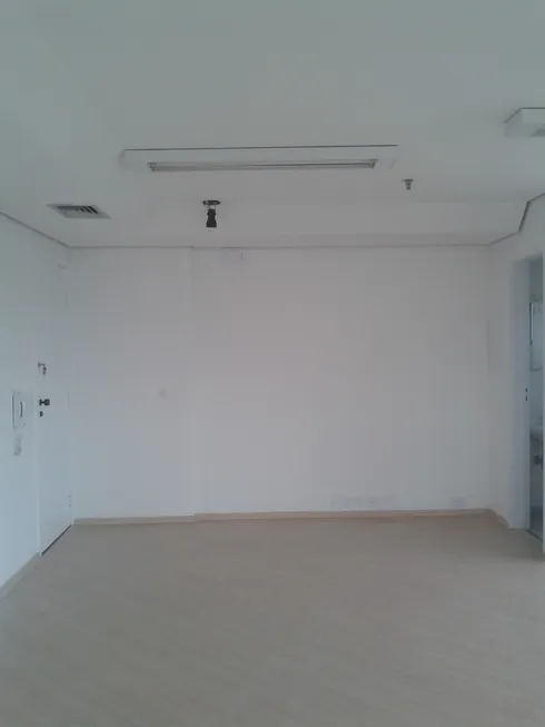 Foto 1 de Sala Comercial para alugar, 42m² em Liberdade, São Paulo