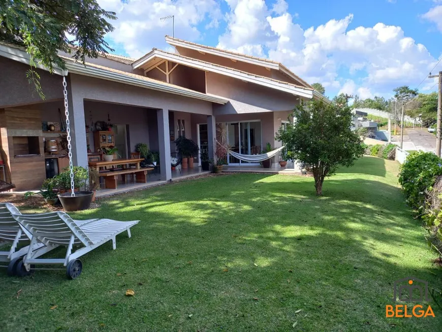 Foto 1 de Casa de Condomínio com 3 Quartos à venda, 700m² em Condomínio Parque das Garcas I, Atibaia