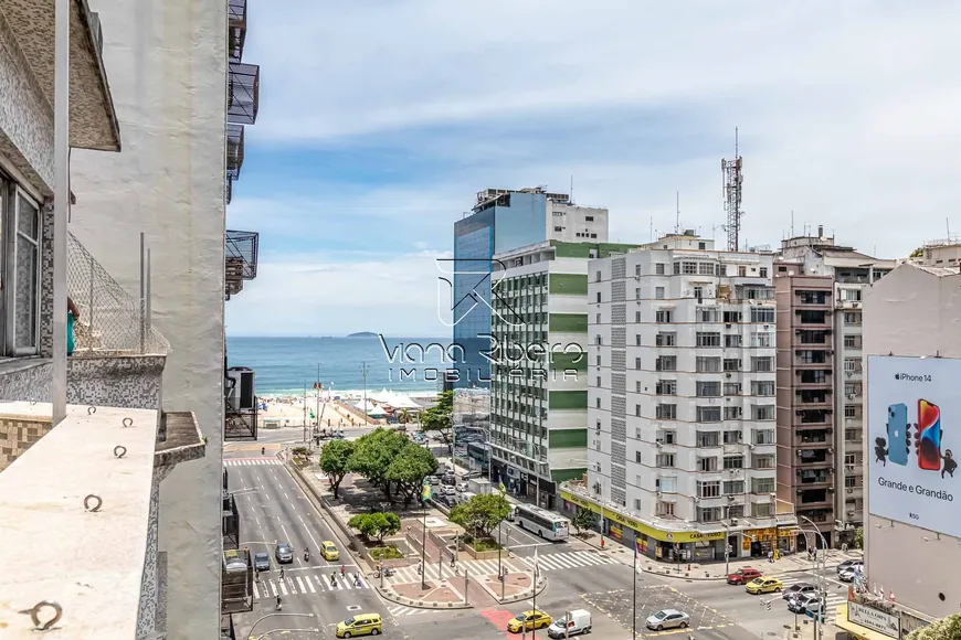 Foto 1 de Apartamento com 3 Quartos à venda, 120m² em Copacabana, Rio de Janeiro