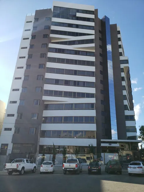 Foto 1 de Apartamento com 4 Quartos à venda, 215m² em Candeias, Vitória da Conquista