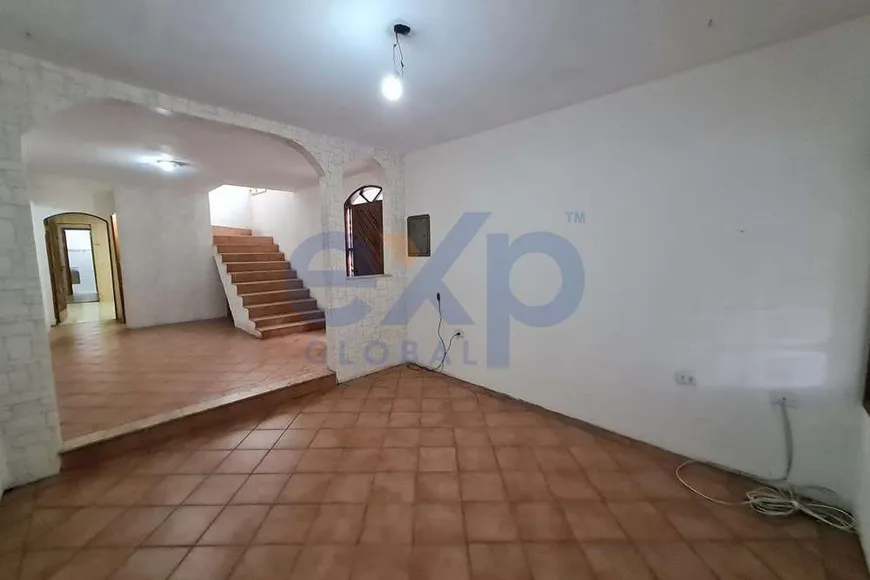 Foto 1 de Casa com 4 Quartos à venda, 130m² em Bela Aliança, São Paulo