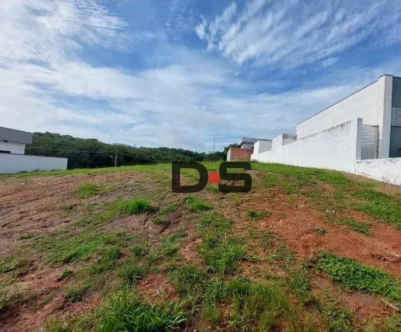 Foto 1 de Lote/Terreno à venda, 300m² em Centro, Cerquilho