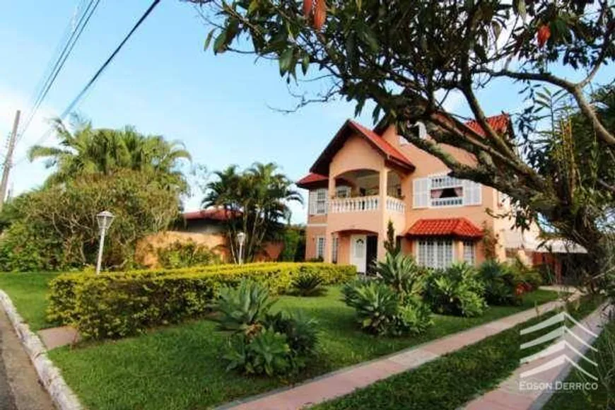 Foto 1 de Casa com 3 Quartos à venda, 248m² em Condomínio Village Paineiras, Pindamonhangaba