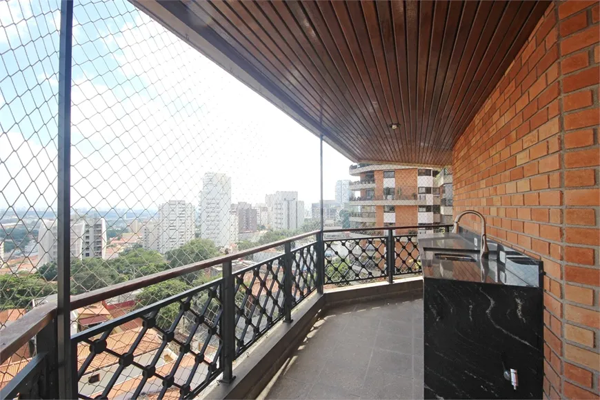 Foto 1 de Apartamento com 4 Quartos para venda ou aluguel, 310m² em Alto de Pinheiros, São Paulo