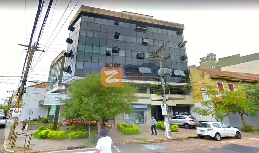 Foto 1 de Sala Comercial para alugar, 32m² em Floresta, Porto Alegre