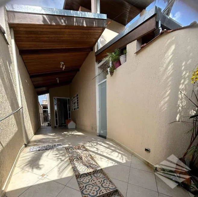 Foto 1 de Casa com 3 Quartos à venda, 173m² em Residencial Novo Horizonte, Taubaté