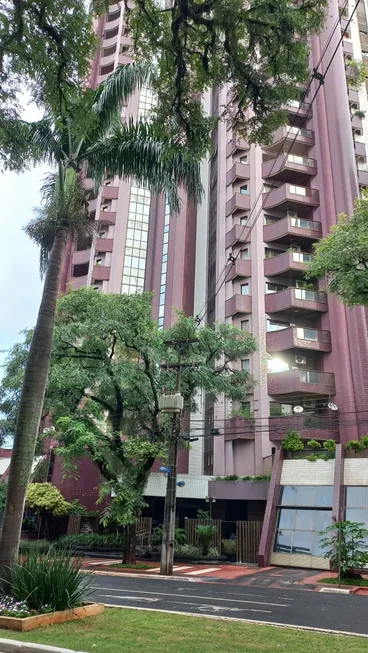 Foto 1 de Apartamento com 2 Quartos à venda, 226m² em Zona 01, Maringá