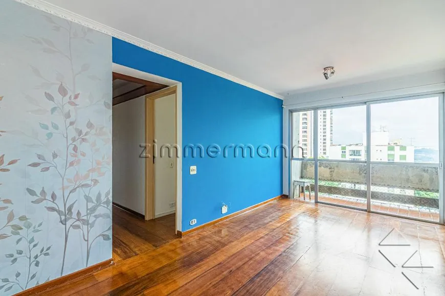 Foto 1 de Apartamento com 2 Quartos à venda, 72m² em Vila Madalena, São Paulo