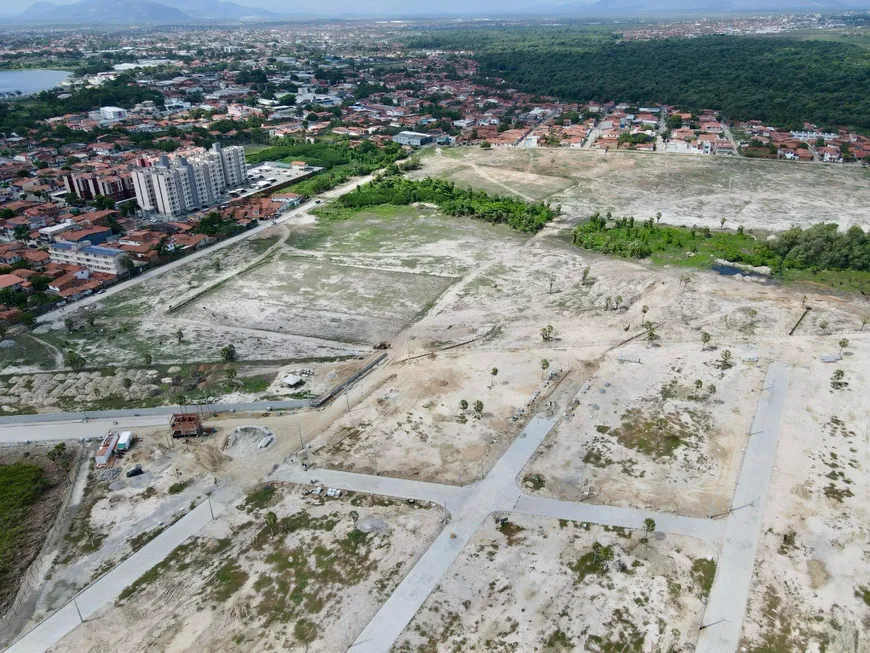 Foto 1 de Lote/Terreno com 1 Quarto à venda, 150m² em Tabapuã, Caucaia