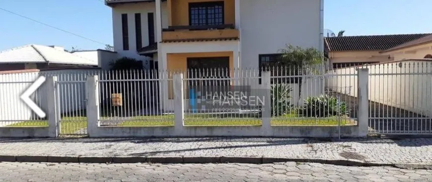 Foto 1 de Casa com 4 Quartos à venda, 280m² em Guanabara, Joinville