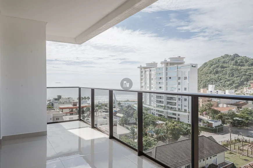Foto 1 de Apartamento com 4 Quartos à venda, 173m² em Praia Brava, Itajaí