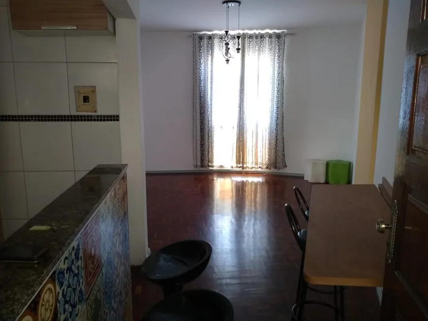 Foto 1 de Apartamento com 1 Quarto à venda, 45m² em Politeama, Salvador