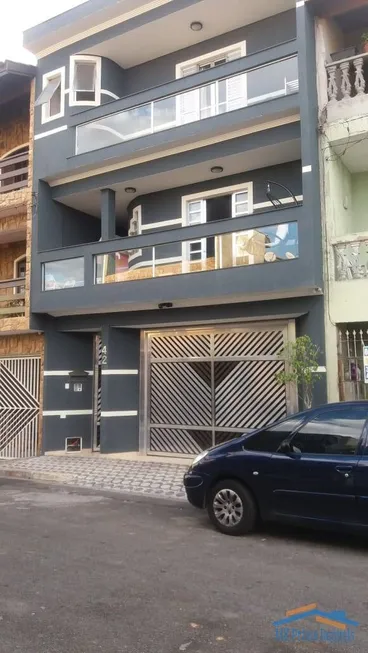 Foto 1 de Sobrado com 4 Quartos à venda, 280m² em Santa Maria, Osasco