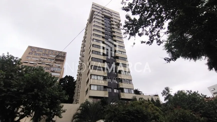 Foto 1 de Apartamento com 3 Quartos à venda, 96m² em Rio Branco, Porto Alegre