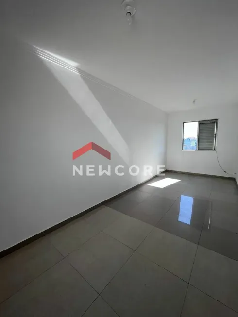 Foto 1 de Apartamento com 2 Quartos à venda, 56m² em Conjunto Residencial José Bonifácio, São Paulo