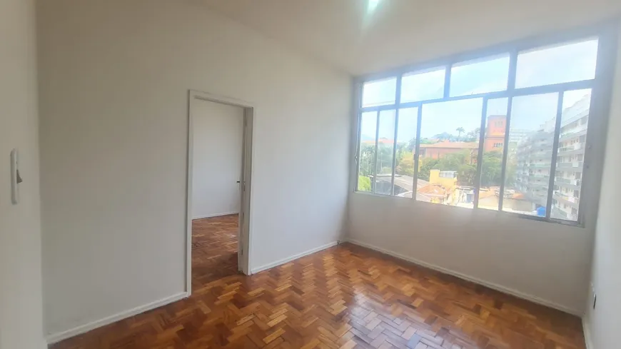 Foto 1 de Apartamento com 1 Quarto à venda, 42m² em Praça da Bandeira, Rio de Janeiro