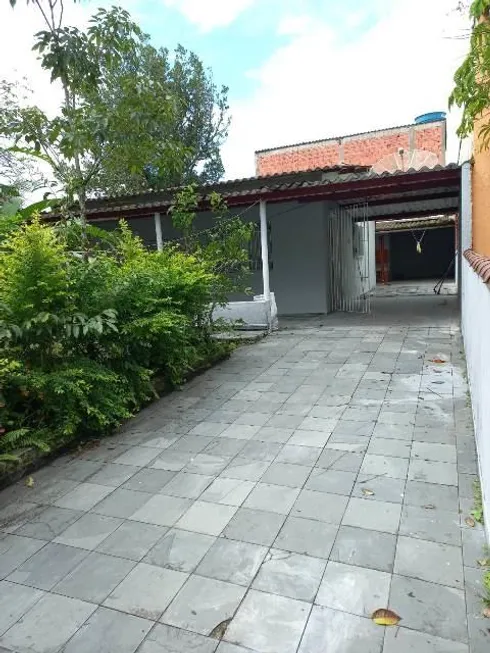 Foto 1 de Casa com 2 Quartos à venda, 89m² em Balneário Gaivota, Itanhaém