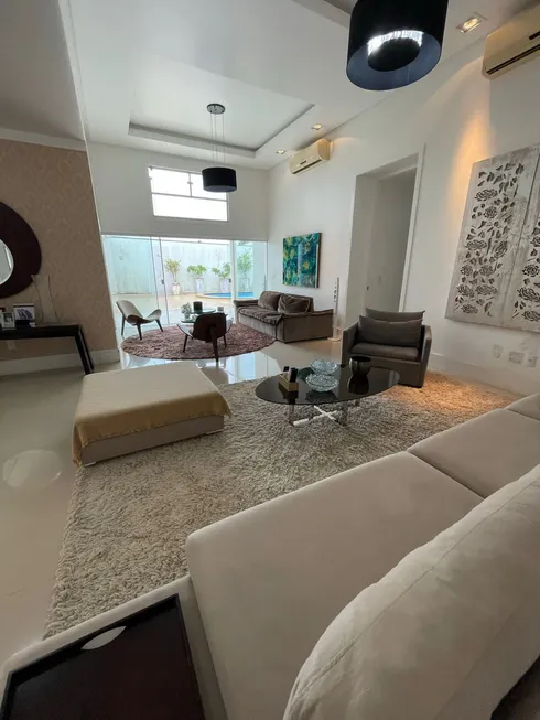 Foto 1 de Casa de Condomínio com 4 Quartos à venda, 450m² em Olho d'Água, São Luís