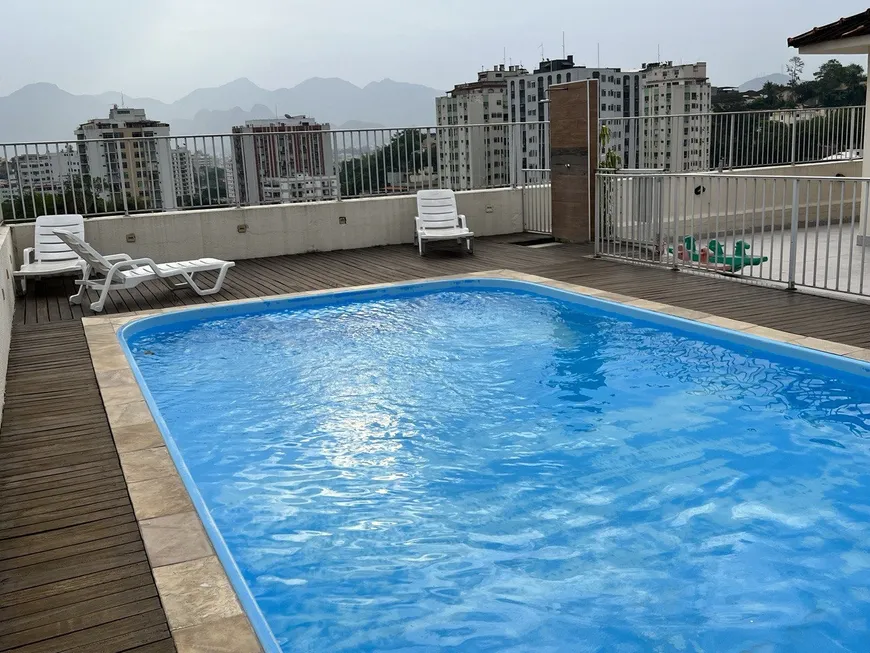 Foto 1 de Apartamento com 3 Quartos à venda, 63m² em Pechincha, Rio de Janeiro