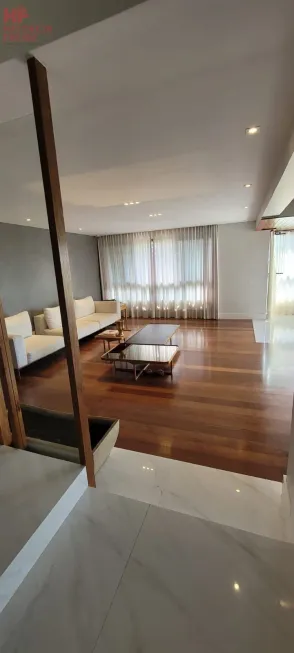 Foto 1 de Apartamento com 4 Quartos à venda, 239m² em Itaigara, Salvador
