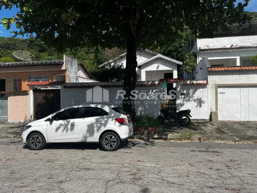 Foto 1 de Casa com 3 Quartos à venda, 150m² em Jardim Sulacap, Rio de Janeiro