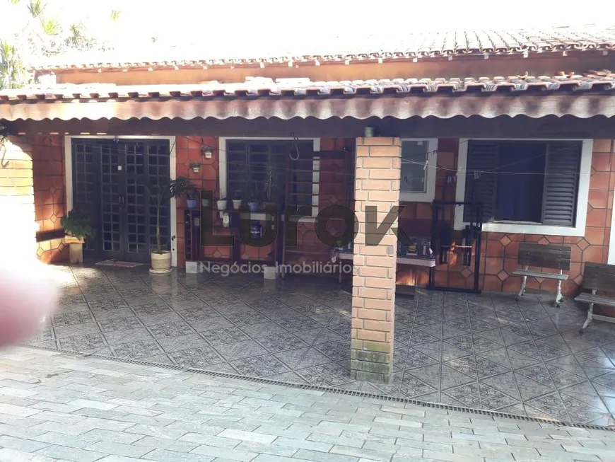 Foto 1 de Fazenda/Sítio com 3 Quartos à venda, 228m² em Vale Verde, Valinhos