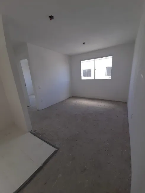 Foto 1 de Apartamento com 2 Quartos à venda, 44m² em Cajazeiras, Fortaleza