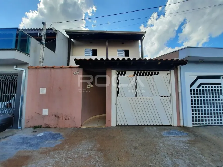 Foto 1 de Sobrado com 3 Quartos para venda ou aluguel, 151m² em Jardim Botafogo 1, São Carlos
