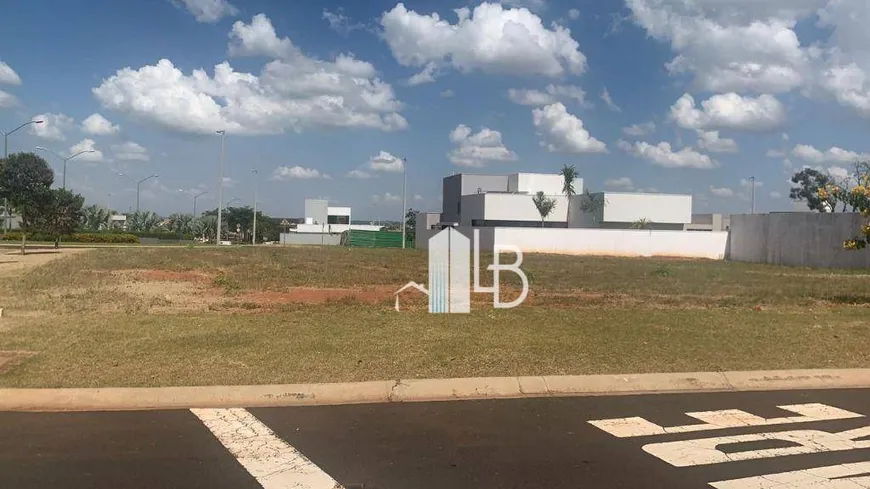 Foto 1 de Lote/Terreno à venda, 582m² em Jardim Sul, Uberlândia