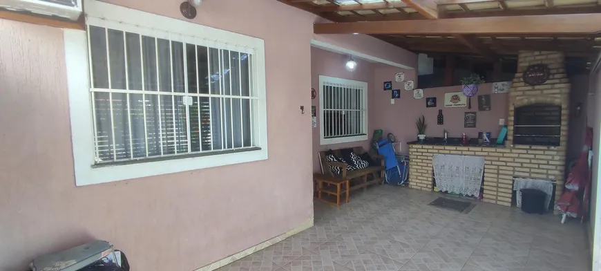 Foto 1 de Casa com 2 Quartos à venda, 90m² em Recreio, Rio das Ostras
