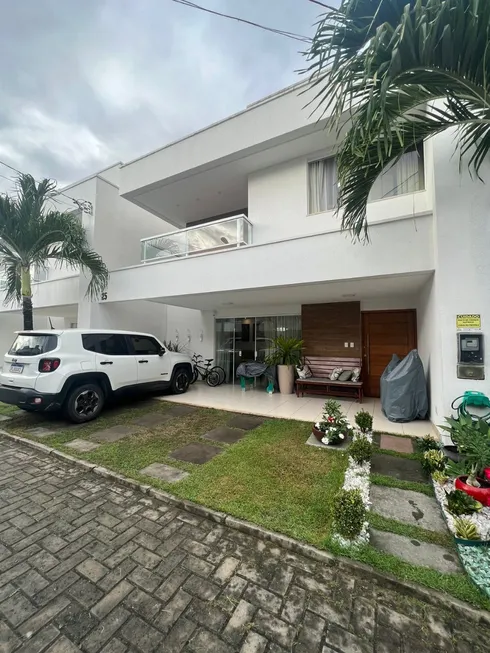 Foto 1 de Casa com 4 Quartos à venda, 146m² em Buraquinho, Lauro de Freitas