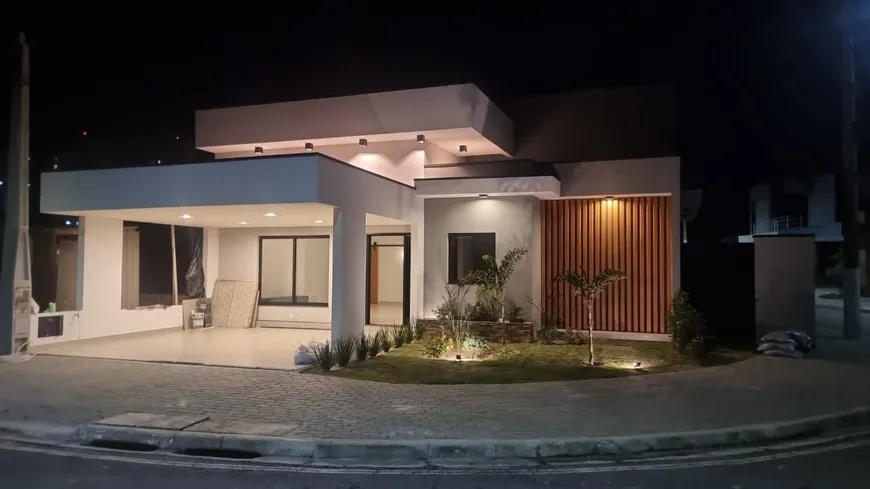 Foto 1 de Casa com 3 Quartos à venda, 215m² em Bairro dos Guedes, Tremembé