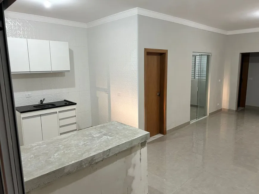 Foto 1 de Casa com 2 Quartos à venda, 180m² em Jardim Guaruja, Salto