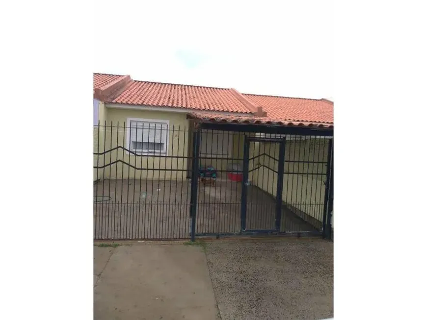 Foto 1 de Casa com 2 Quartos à venda, 54m² em Ipiranga, Sapucaia do Sul
