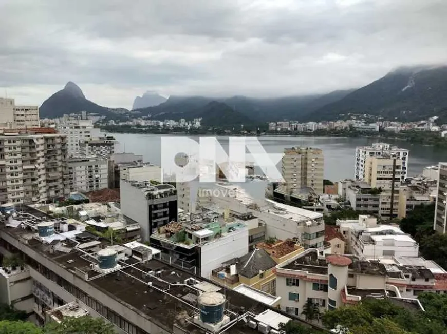 Foto 1 de Apartamento com 4 Quartos à venda, 300m² em Lagoa, Rio de Janeiro