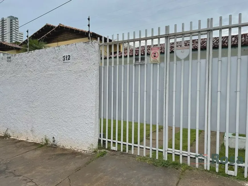 Foto 1 de Casa com 2 Quartos à venda, 140m² em Jardim Cuiabá, Cuiabá