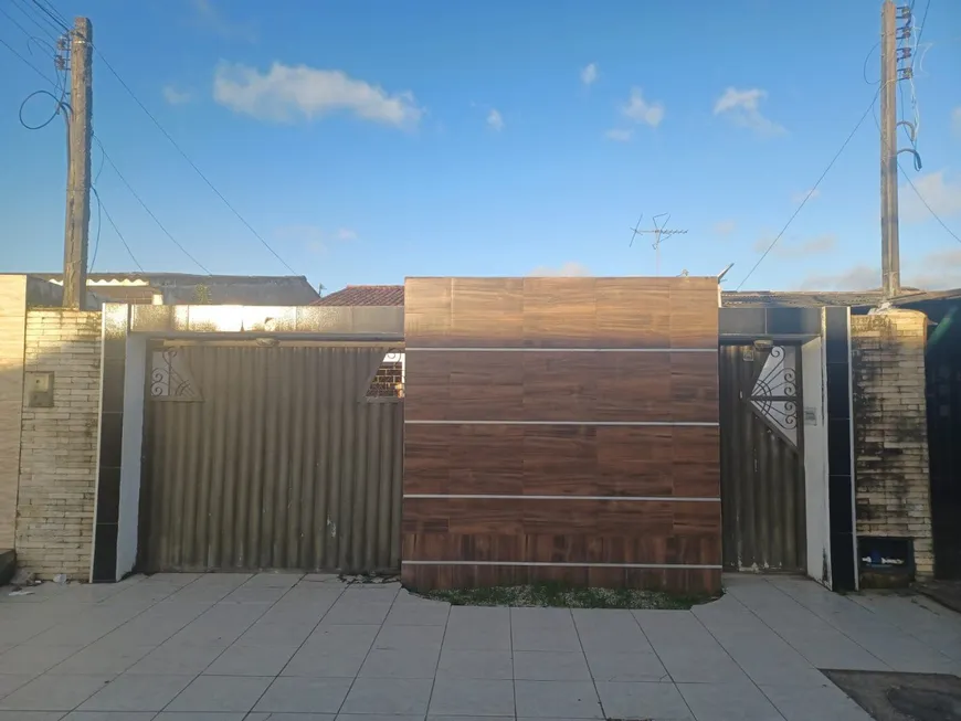 Foto 1 de Casa com 3 Quartos à venda, 128m² em Tabuleiro do Martins, Maceió