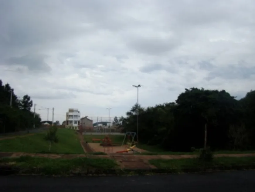 Foto 1 de Lote/Terreno à venda, 336m² em Espiríto Santo, Porto Alegre