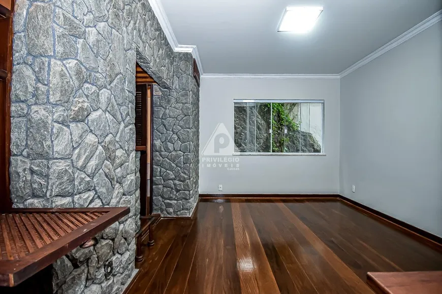 Foto 1 de Apartamento com 2 Quartos à venda, 61m² em Botafogo, Rio de Janeiro