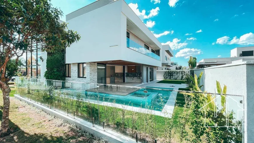 Foto 1 de Casa de Condomínio com 4 Quartos à venda, 498m² em Jardim do Golfe, São José dos Campos