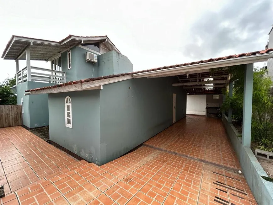 Foto 1 de Casa com 3 Quartos à venda, 125m² em São João do Rio Vermelho, Florianópolis