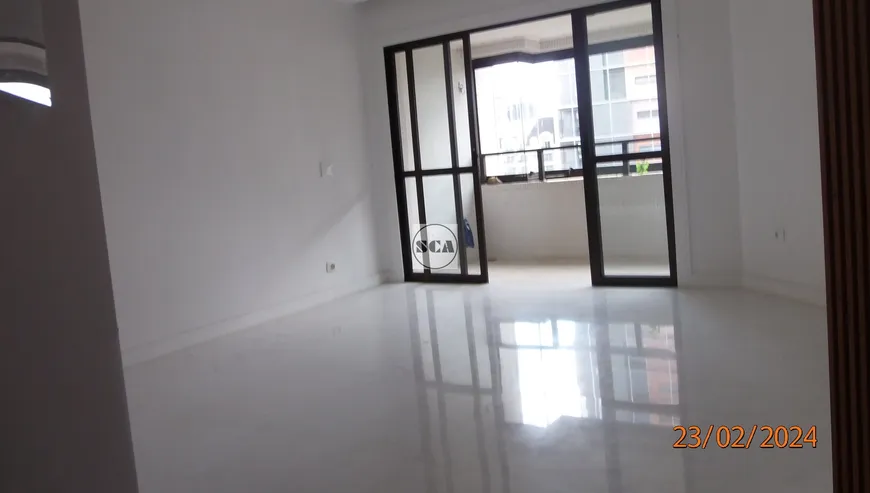 Foto 1 de Apartamento com 3 Quartos para alugar, 164m² em Vila Nova Conceição, São Paulo