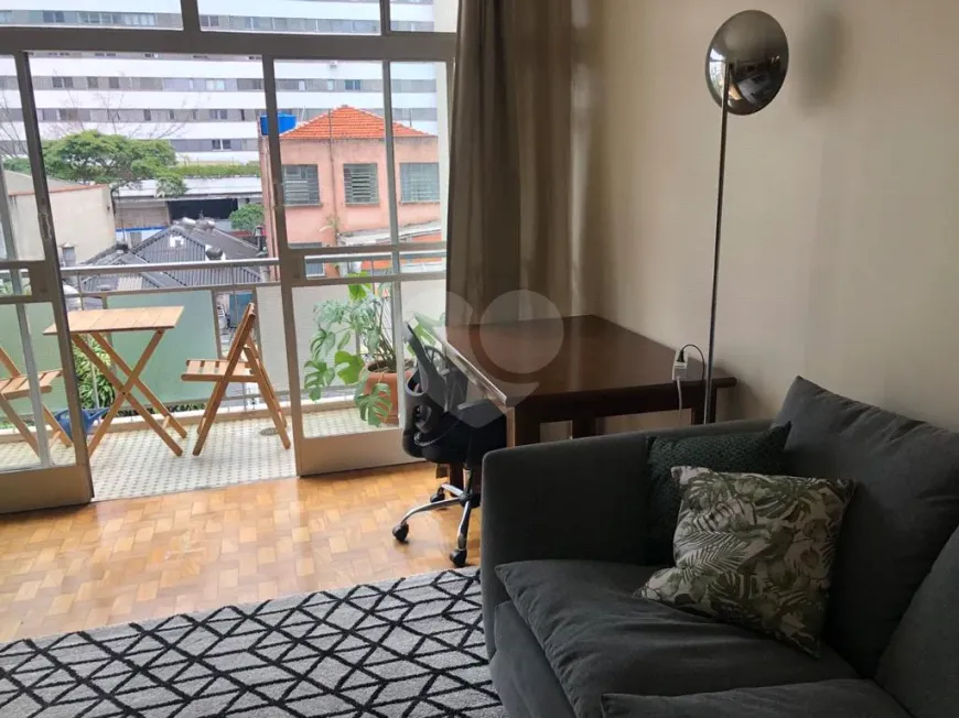 Foto 1 de Apartamento com 2 Quartos para alugar, 146m² em Bela Vista, São Paulo