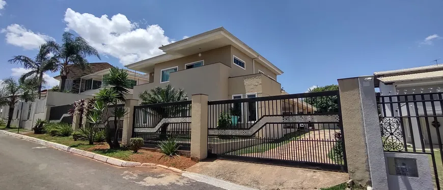 Foto 1 de Casa de Condomínio com 5 Quartos à venda, 1000m² em Setor Habitacional Arniqueira, Brasília