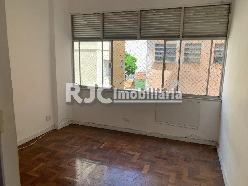 Foto 1 de Apartamento com 2 Quartos à venda, 53m² em Grajaú, Rio de Janeiro