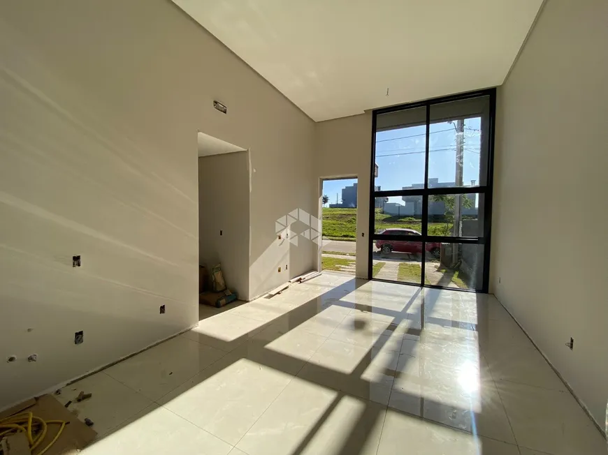 Foto 1 de Casa com 2 Quartos à venda, 87m² em Cadiz, Gravataí