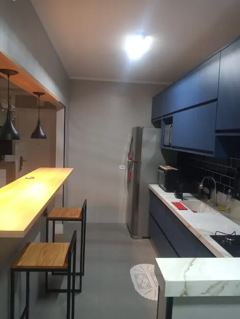 Foto 1 de Apartamento com 2 Quartos à venda, 70m² em Estuario, Santos