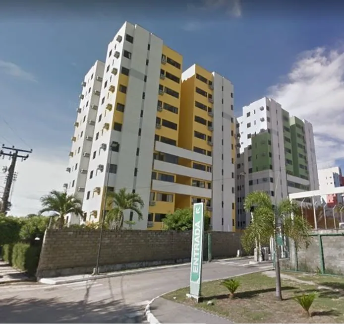 Foto 1 de Apartamento com 3 Quartos à venda, 94m² em Guararapes, Fortaleza