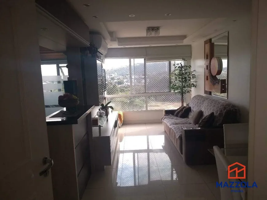 Foto 1 de Apartamento com 3 Quartos à venda, 71m² em Cavalhada, Porto Alegre