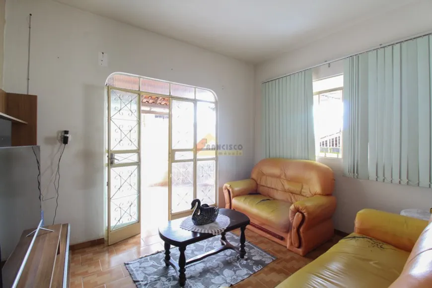 Foto 1 de Casa com 3 Quartos à venda, 169m² em São Luis, Divinópolis